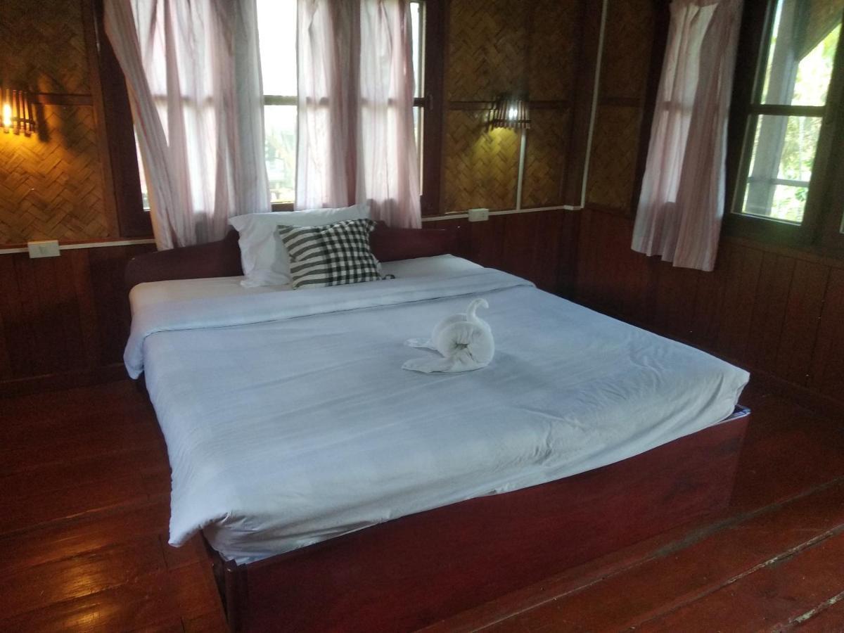 Sainamhai Resort Ban Namsanam Екстериор снимка